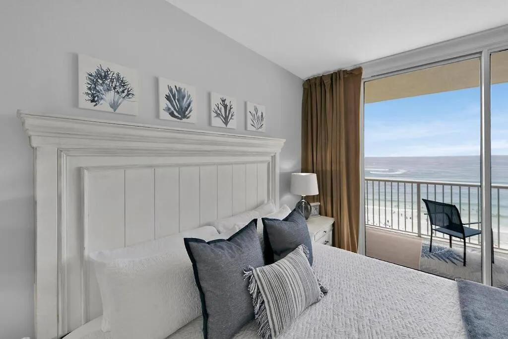 Beachfront Studio #809 At Majestic Panama City Beach Apartman