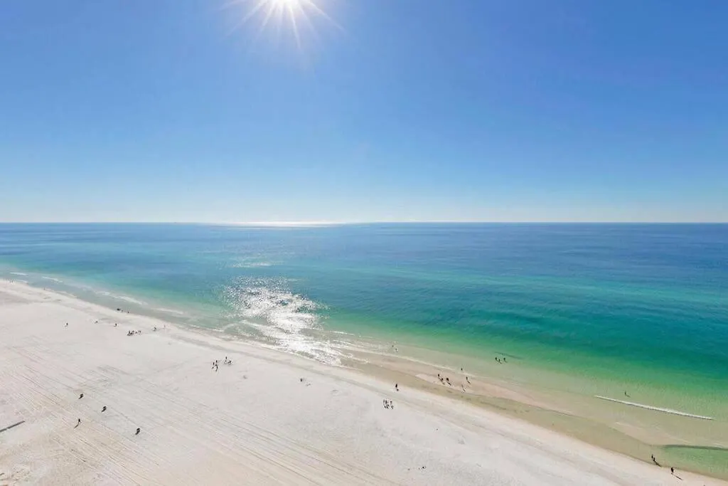 Beachfront Studio #809 At Majestic Panama City Beach